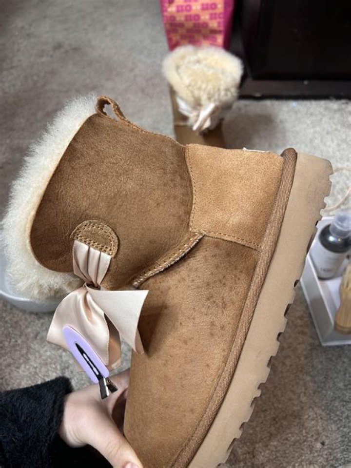 How Do I Repair A Tear In My Ugg Boots