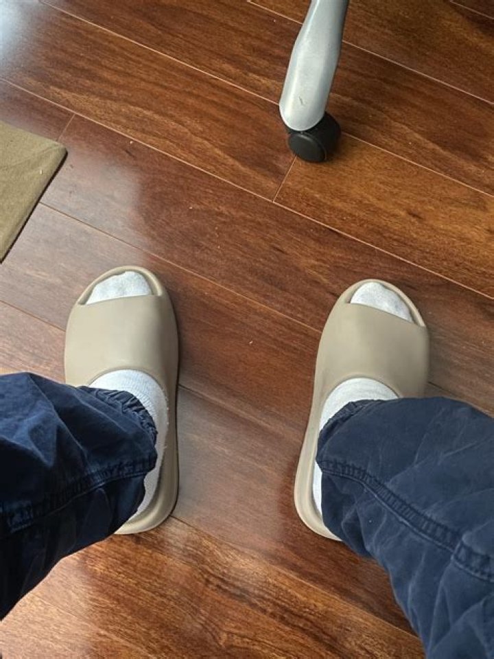 How To Make Adidas Slides Fit Tighter