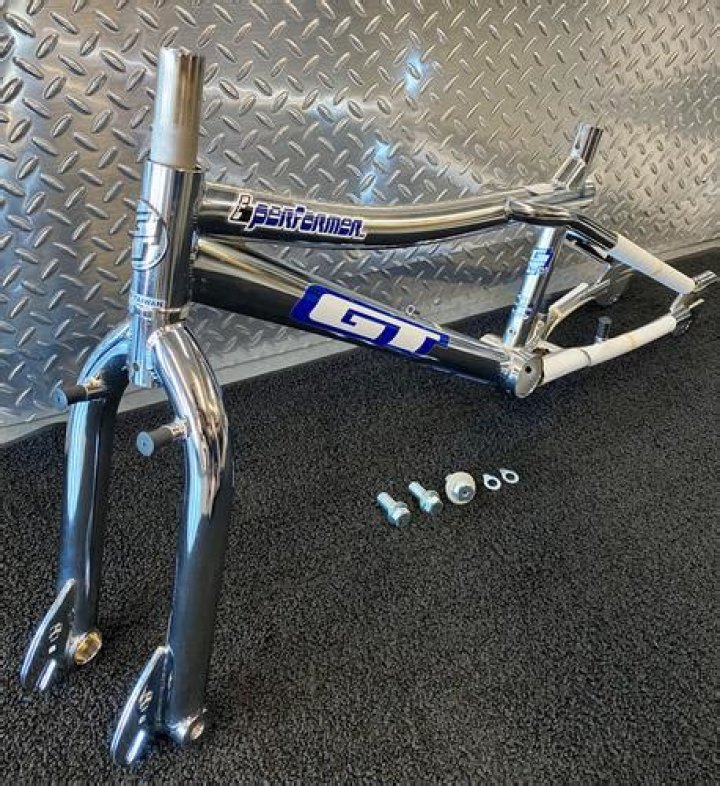 Question: How Much Are 2000 Gt Pro Preormer Bikes Worth