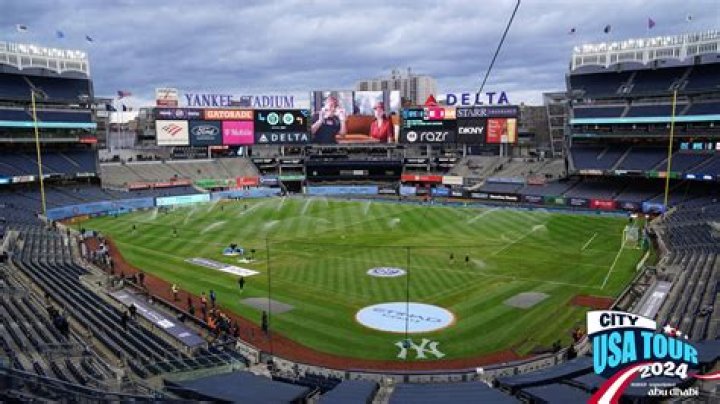 Question: How Much Is A Hot Dog At Yankee Stadium
