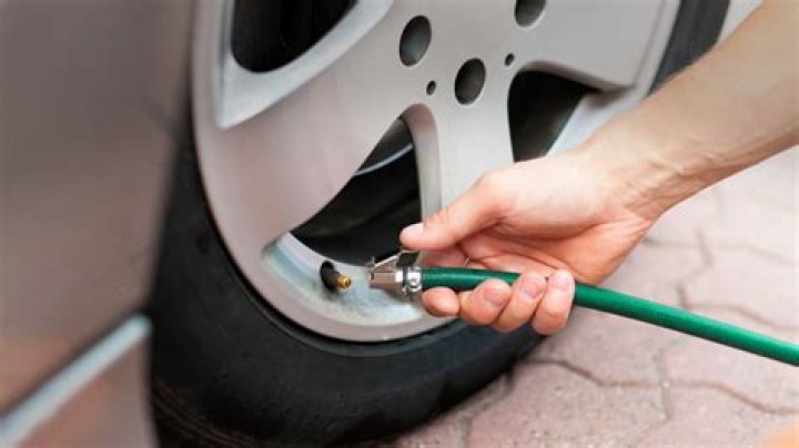 Question: How To Air Up A Tire That Is Off The Rim