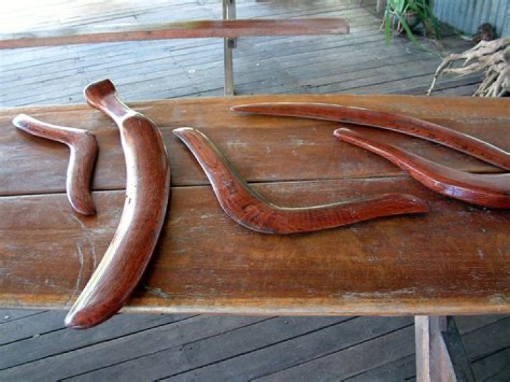 Question: How To Make A Hunting Boomerang
