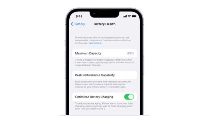 Question: What Is The Good Battery Health For Iphone
