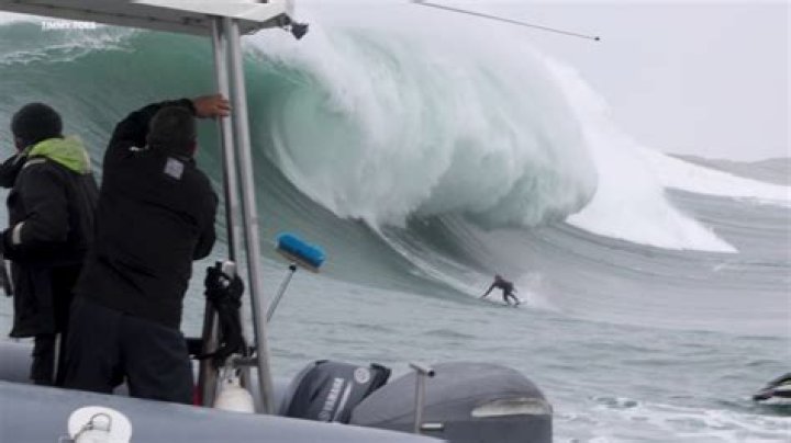 Question: Where To Watch Mavericks Surf