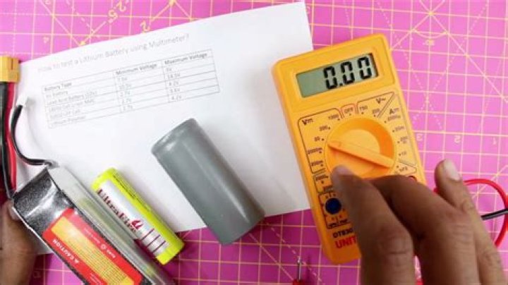 Quick Answer: How To Test 18650 Battery With Multimeter