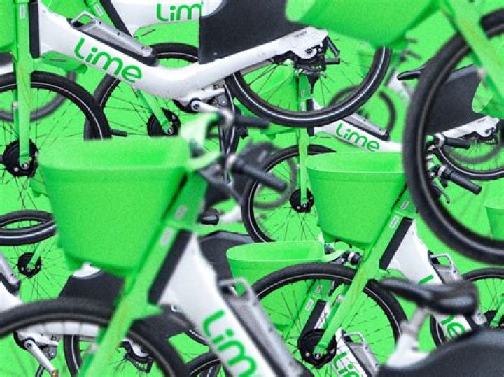 Quick Answer: Lime Bikes How Does It Work