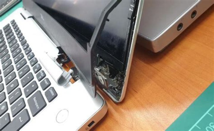 Quick Answer: What Does It Cost To Repair Charger On Galaxy S6