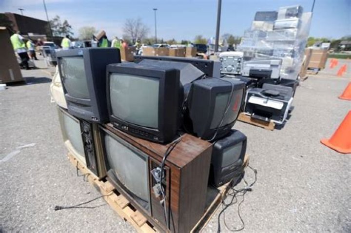 Where Can I Donate A Tv That Needs Repair